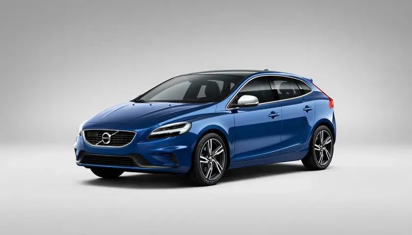 Volvo V40 D2 2.0 120cv azul, un coche elegante que a veces presenta problemas.