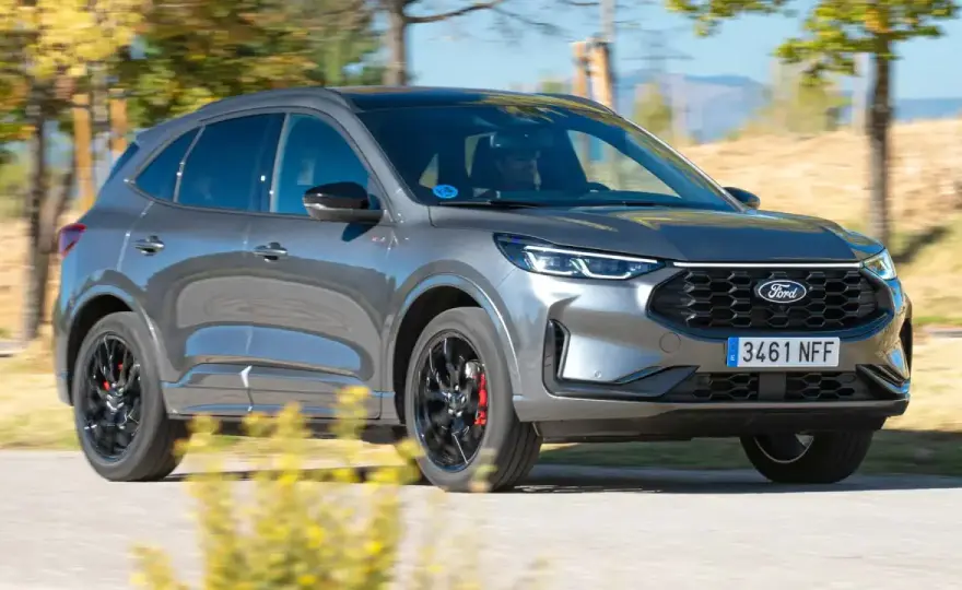 Ford Kuga PHEV - ¿Problemas reales o mitos? Descúbrelo aquí