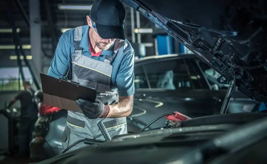 Revisión del coche - Qué incluye, cuándo y cuánto cuesta