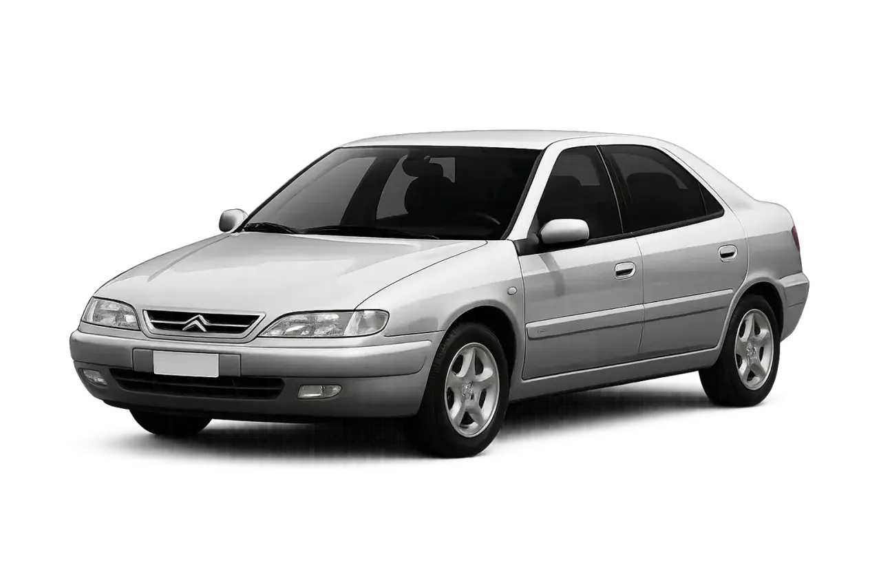 Citroën Xsara plateado, útil para el esquema correa alternador.
