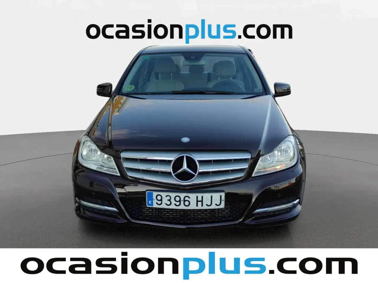 Mercedes 200 CDI 136 CV, un coche elegante. Si buscas información sobre posibles problemas de este motor, aquí encontrarás detalles.